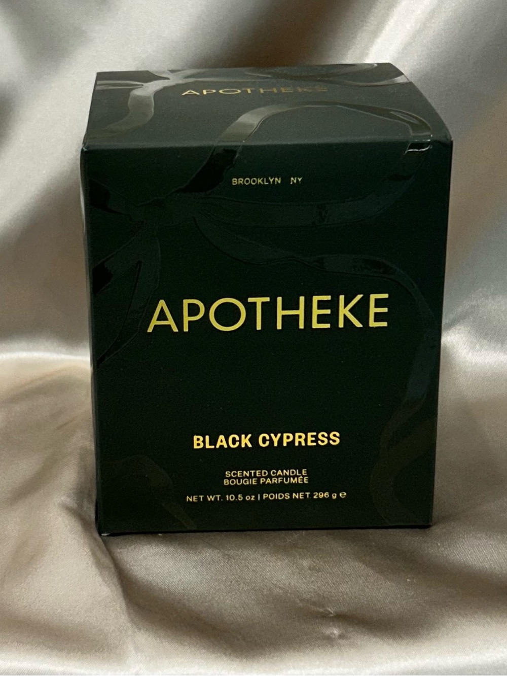Apotheke Black Cypress Scented Candle - Black